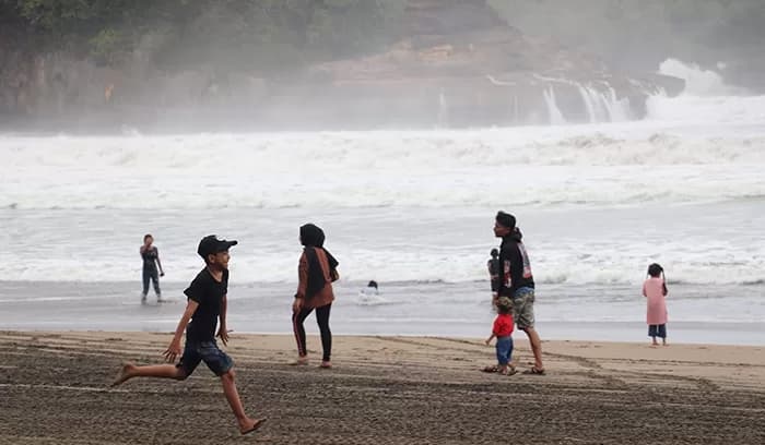 Analisis Mendalam: Mengapa Wilayah Pesisir Menjadi Titik Rawan Saat Perubahan Iklim Makin Nyata