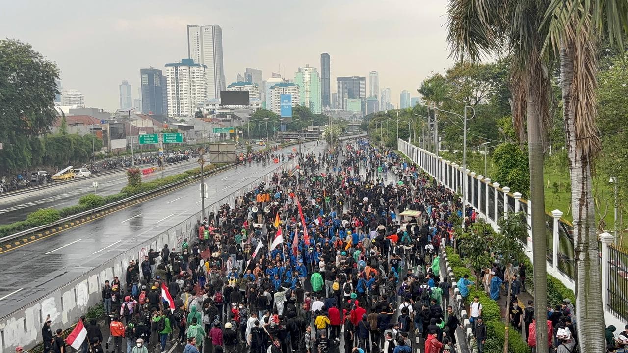 Analisis Hukum: Mengapa Vonis Masa Percobaan untuk 23 Pelaku Kerusuhan Agustus 2025 Menjadi Sorotan?