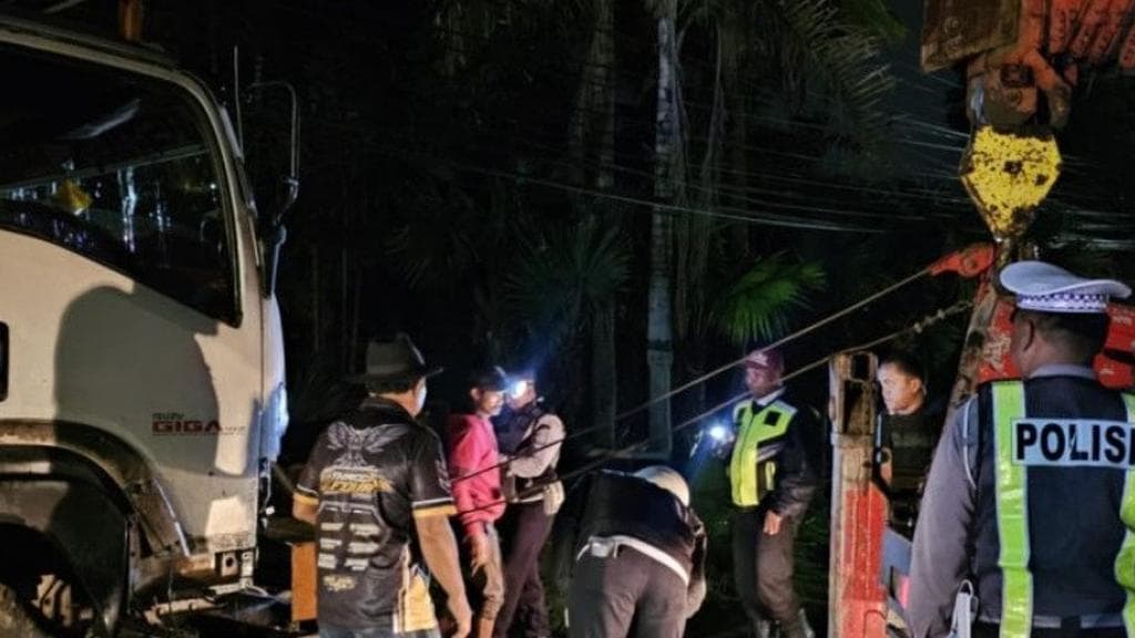 Tragedi di Jalan Pattimura: Ketika Rem Blong Mengubah Sore Menjadi Duka di Malang