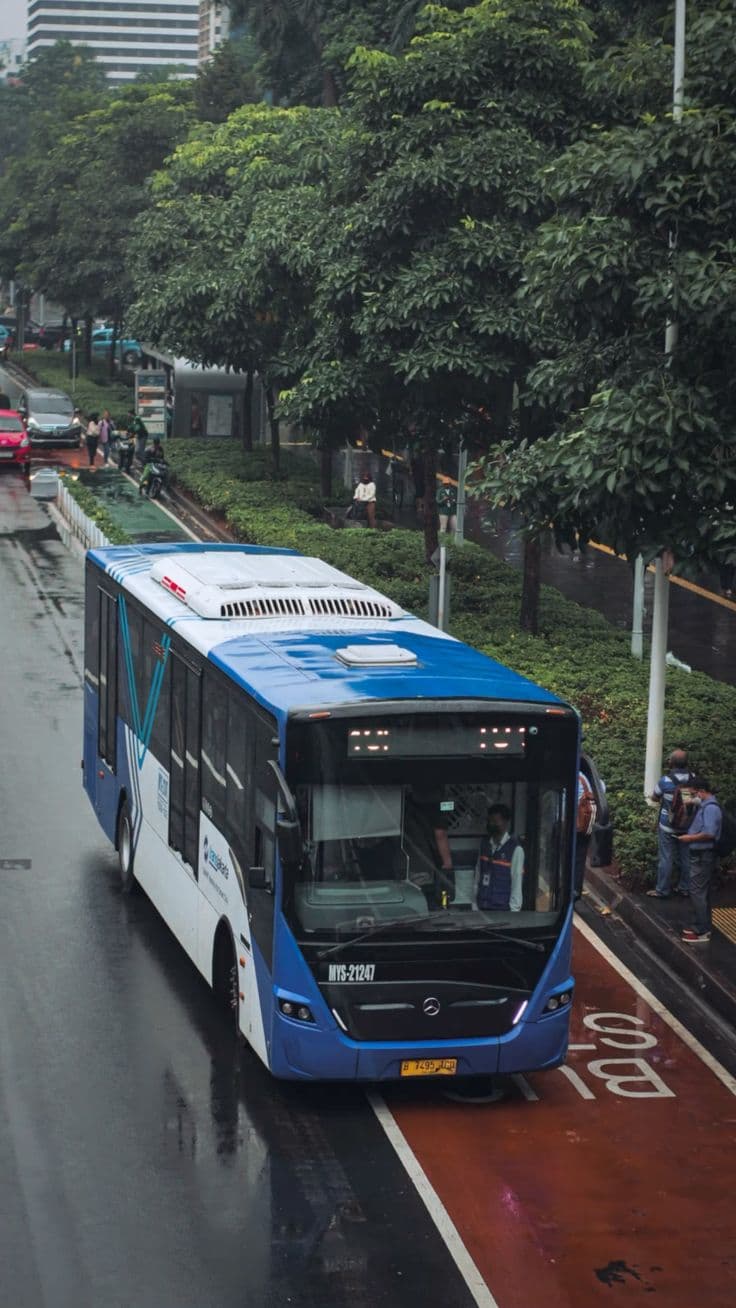 Mengurai Fenomena Pelanggaran Norma di Transportasi Umum: Refleksi dari Kasus TransJakarta