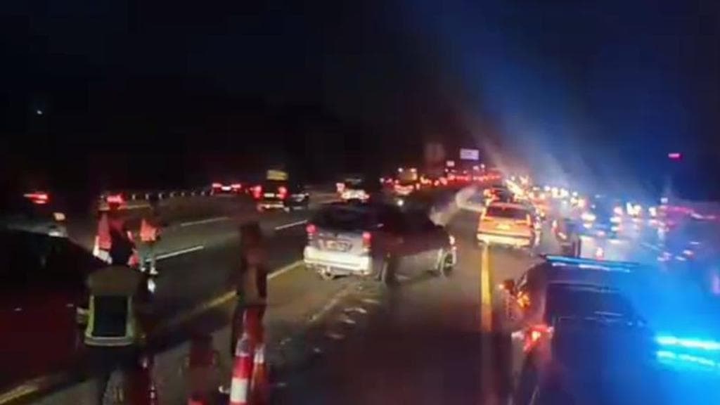 Analisis Strategi Rekayasa Lalu Lintas: Bagaimana Contraflow dan One Way Mengurai Kemacetan Puncak Mudik 2026