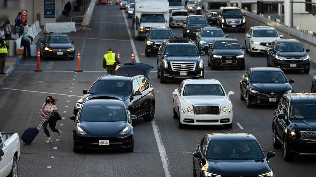 Analisis Mendalam: Bagaimana Gejolak Timur Tengah Mengubah Peta Kebijakan Moneter Global