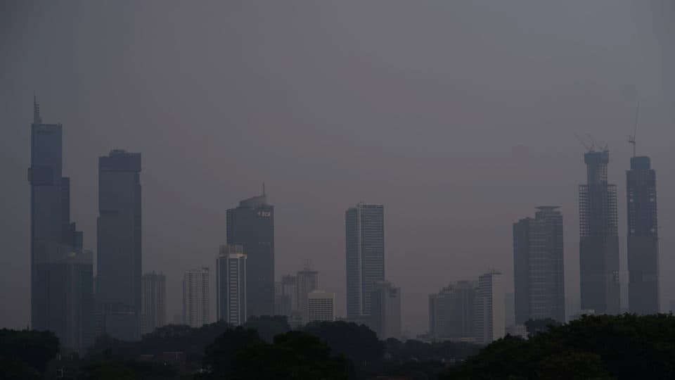 Menelusuri Akar Masalah: Analisis Mendalam Krisis Lingkungan Urban di Era Kontemporer