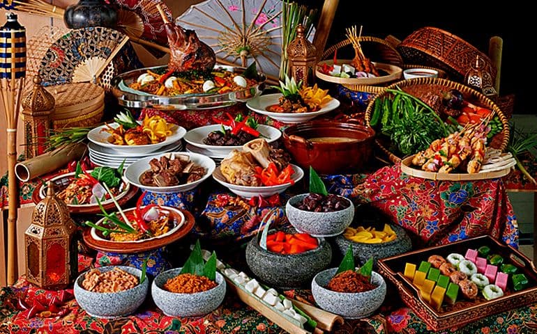 Mengapa Restoran yang Berhenti Berinovasi Akan Punah? Analisis Mendalam Tren Kuliner 2024